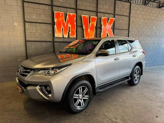 TOYOTA HILUX SW4 2.7 SR 4X2 16V FLEX 4P AUTOMÁTICO